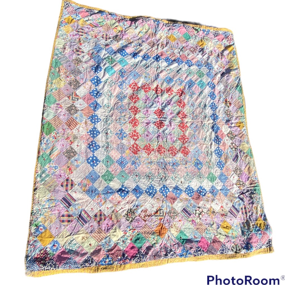Antique patchwork handmade tacked quilt w/ yellow floral backside 84x68.5” heavy